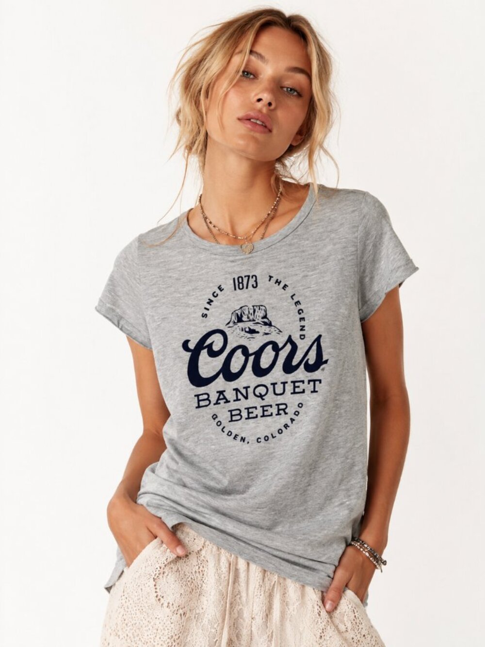 Coors Banquet Beer Graphic Tee Gray XS Hi-Low NWOT